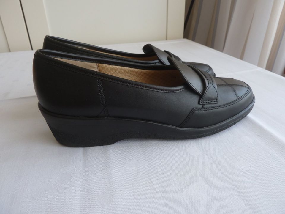 Damen Loafer von Jenny Gr. 5 1/2  G  Leder  NEU in Alsdorf