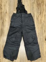 Killtec Schneehose / Skihose schwarz Gr 140 sehr guter Zustand Baden-Württemberg - Ludwigsburg Vorschau