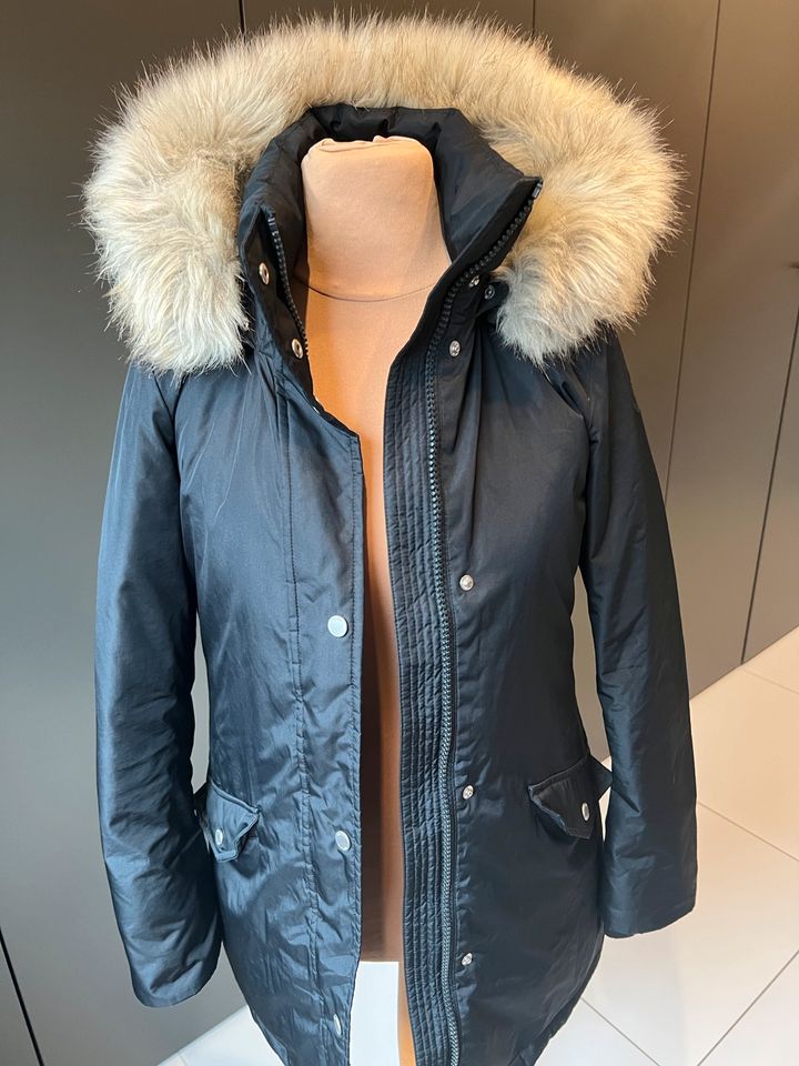 Damen Jacke Tommy Hilfiger xs in Dortmund