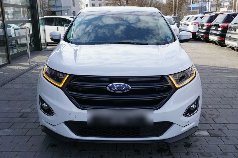 NEUWERTIGER FORD EDGE ST-LINE 4X4-PANO SPUR KAMERA in München