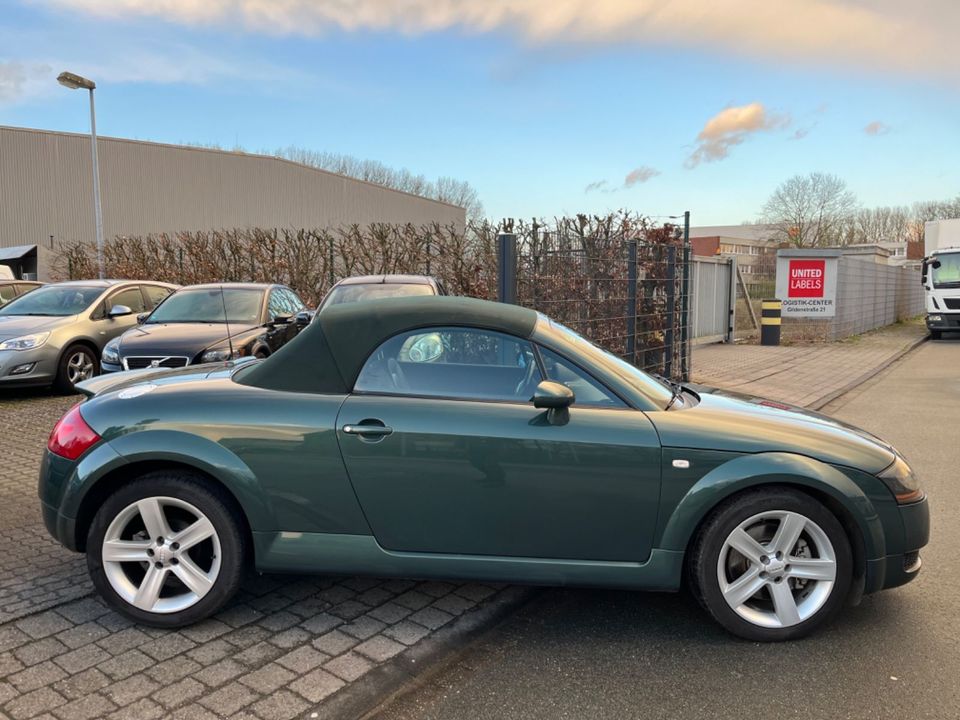 Audi TT Coupe/Roadster 1.8 T Roadster in Handorf