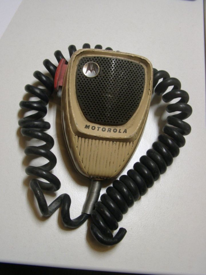 MOTOROLA MIKROFON BEIGE/GRÜN TMN6019A ROT PTT VINTAGE 60ER - 70ER in Bayern  - Wendelstein | Kunst und Antiquitäten gebraucht kaufen | eBay  Kleinanzeigen ist jetzt Kleinanzeigen