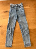 H&M Mom Jeans Gr. 34 Damen destroyed Zierrisse ripped Look Bayern - Sulzbach-Rosenberg Vorschau