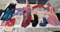 Kleiderpaket Mädchen 86 92 Kleid Hose 25 Teile Jacke Pulli Leggin Baden-Württemberg - Metzingen Vorschau