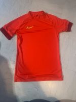 Nike Shirt Herren Jungen Größe S Hessen - Griesheim Vorschau