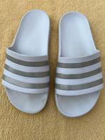 Adilette weiß Silber Größe 5 Saarland - Bous Vorschau