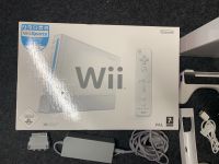 Nintendo Wii mit viel Zubehör in OVP Harburg - Hamburg Fischbek Vorschau