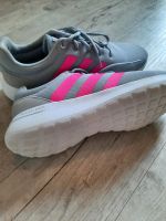 Adidas Sportschuhe 40 Niedersachsen - Seevetal Vorschau