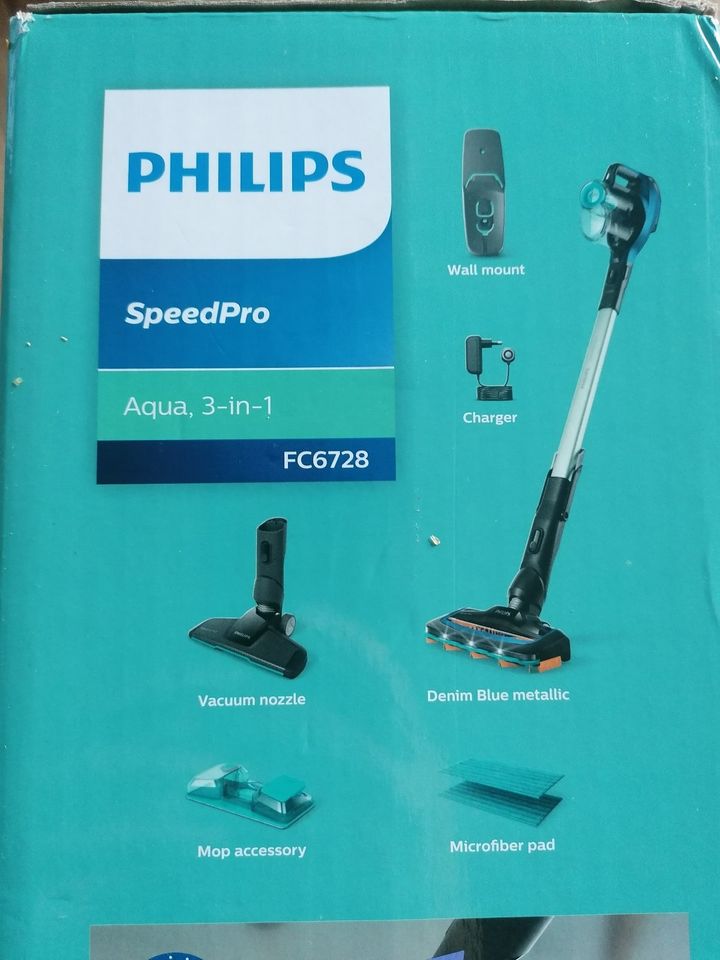 Philips Nass-Trocken-Sauger SpeedPro Aqua - erneuert + Garantie in Altenburg