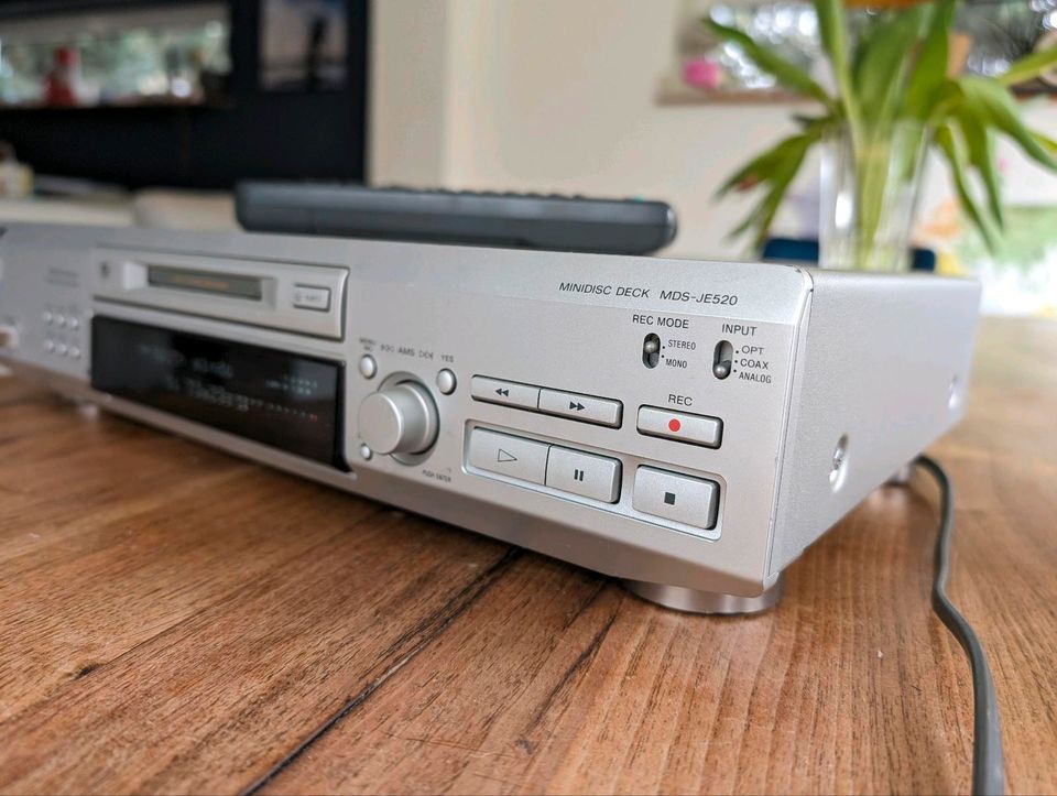 Mini-Disc-Player Sony MDS-JE520 in Rhede