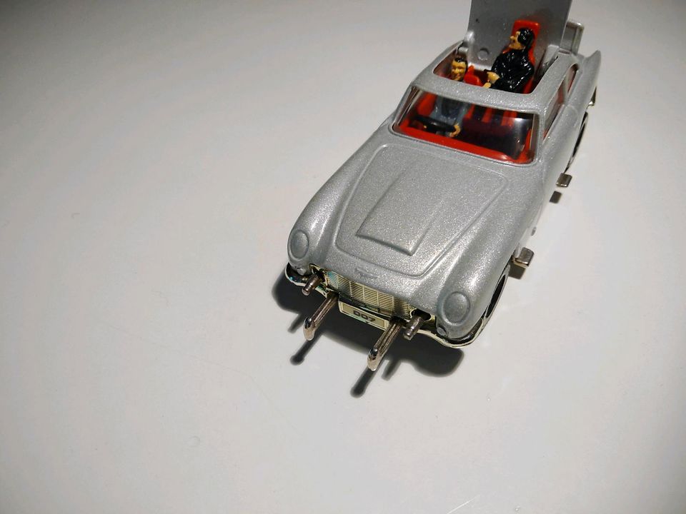 Corgi Toys James Bond DB 5 Modellauto in Berlin