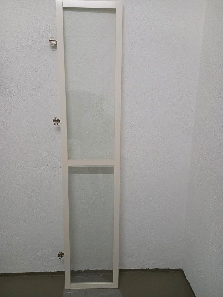 IKEA Billy Oxberg Vitrinentür Glas weiss 192 x 40 cm ikl.Scharnie in Freiburg im Breisgau