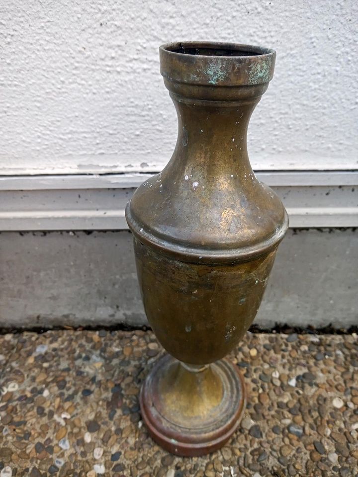 antike *  Messing * Vase * Gefäß in Freiburg im Breisgau