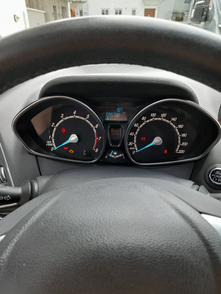 Ford B-Max 1.0 EcoBoost Titanium Klima Sony Navi PDC in Ainring