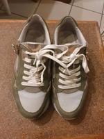 Tamaris Sneaker Gr 37 khaki grüne beige gold Köln - Porz Vorschau