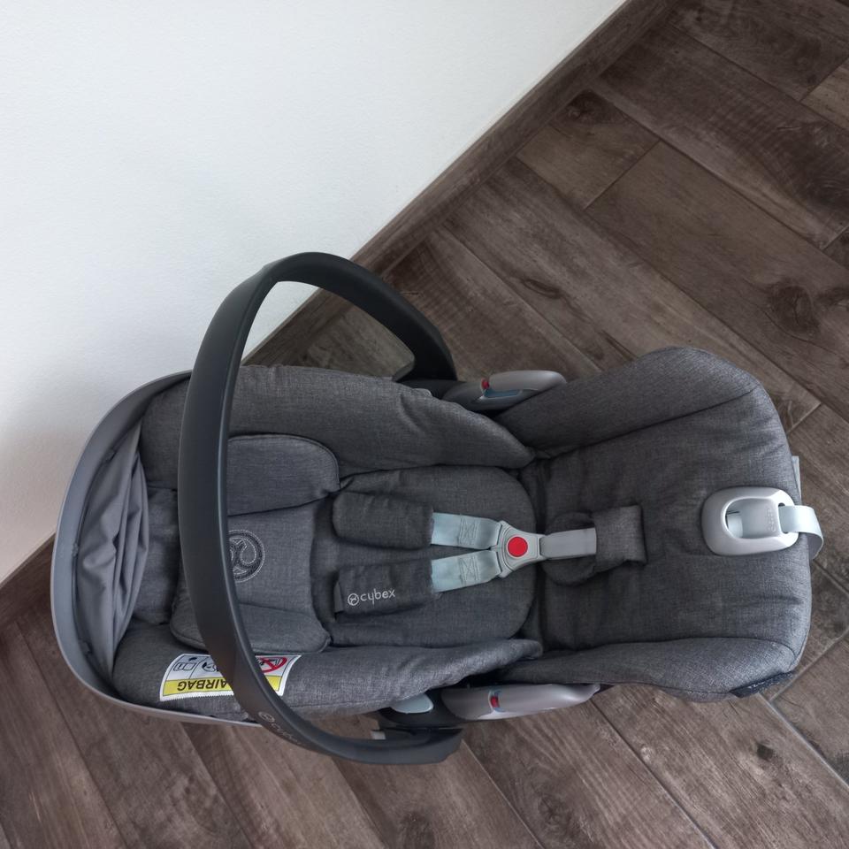 Cybex Cloud Z i-Size Babyschale, MaxiCosi Neugeborene in Berching