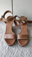 Esprit Sandaletten/ Wedges NEUWERTIG ‼️ Herzogtum Lauenburg - Geesthacht Vorschau