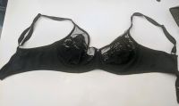 Chantelle, Bügel BH 80c, Spitze, half Cup Nordrhein-Westfalen - Solingen Vorschau