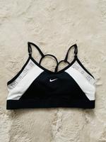 Sport-BH Nike Leipzig - Grünau-Ost Vorschau