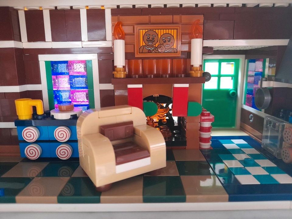 Lego 10267 Lebkuchenhaus Gingerbread House Creator Expert Set Top in Apolda