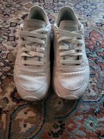 Reebok Classics, beige, Gr 37 München - Schwabing-West Vorschau