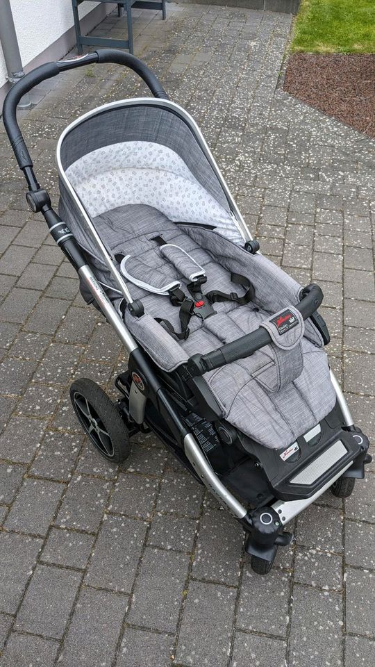 Hartan Racer GTS 2019 Kinderwagen Sportsitz Babywanne Karre in Burgdorf