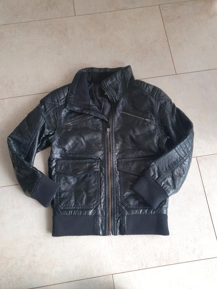 Lederjacke H&M 116 Bikerjacke in Bokensdorf