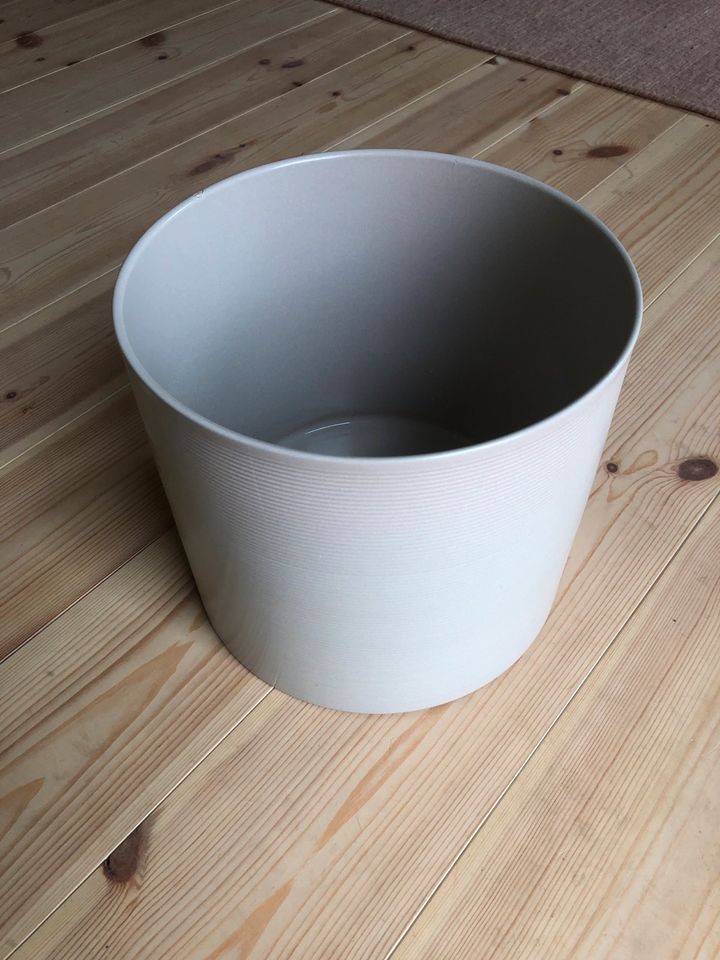 Pflanzenübertopf Keramik beige, 23 cm Durchmesser in Leipzig