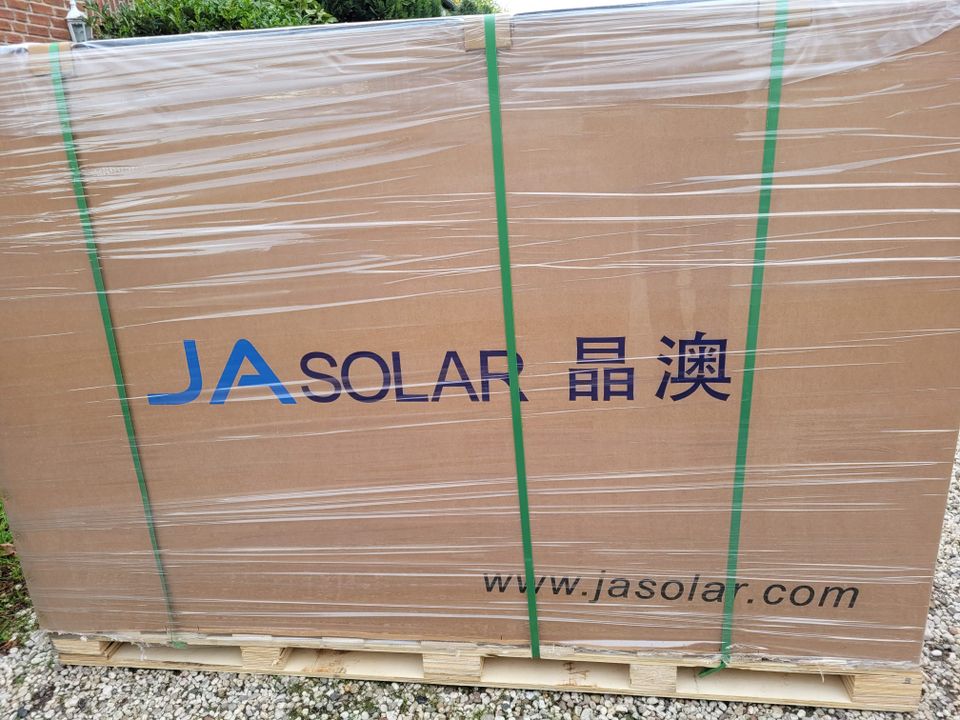 Longi Solar Photovoltaik Modul 410Wp Sonderpreis Neuware Garantie in Mönchengladbach
