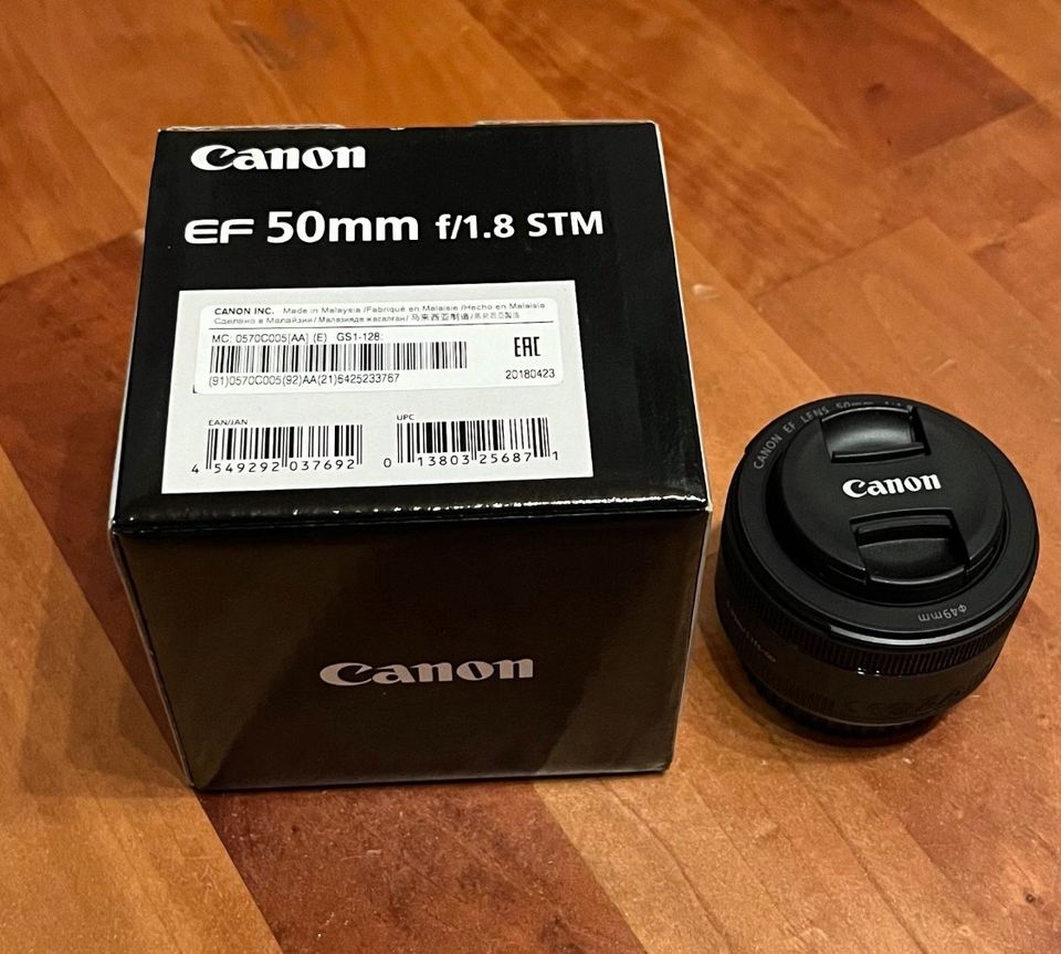 Canon EOS 80D Kameraset, Objektive, Top Zustand!! in Horgau