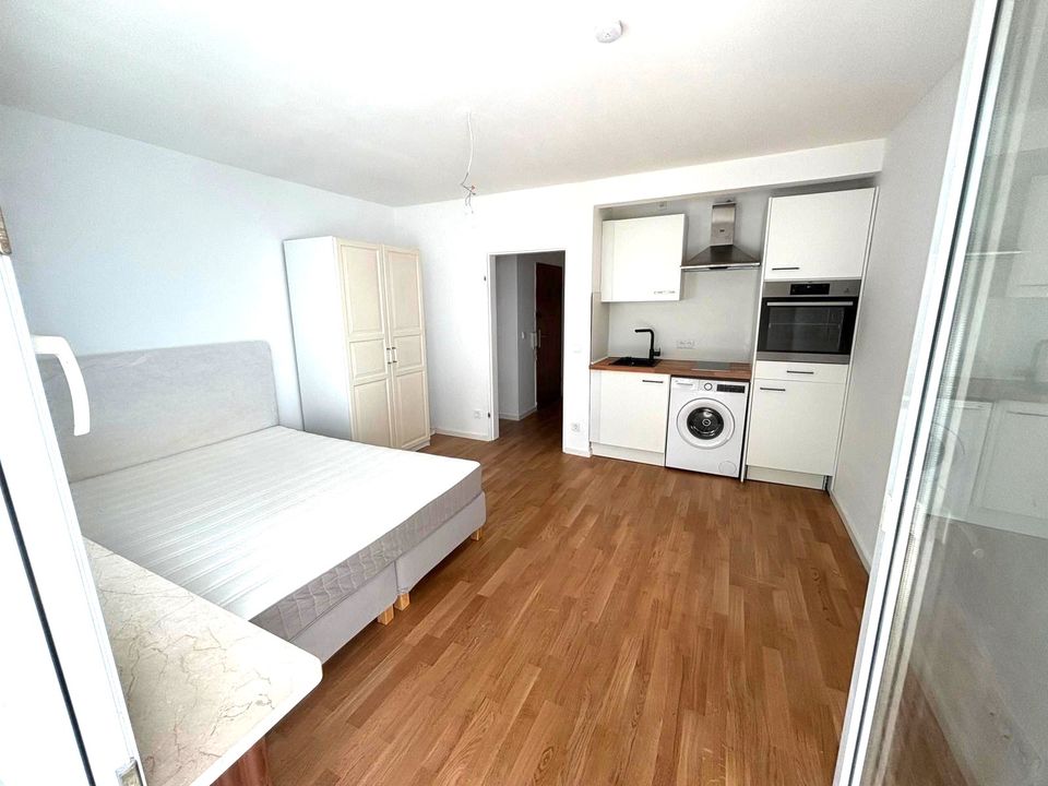 Erstbezug nach Sanierung- 1 Zimmer- Apartment in München