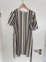 Gestreiftes H&M Kleid in Gr. 36 schwarz/creme Nordrhein-Westfalen - Düren Vorschau