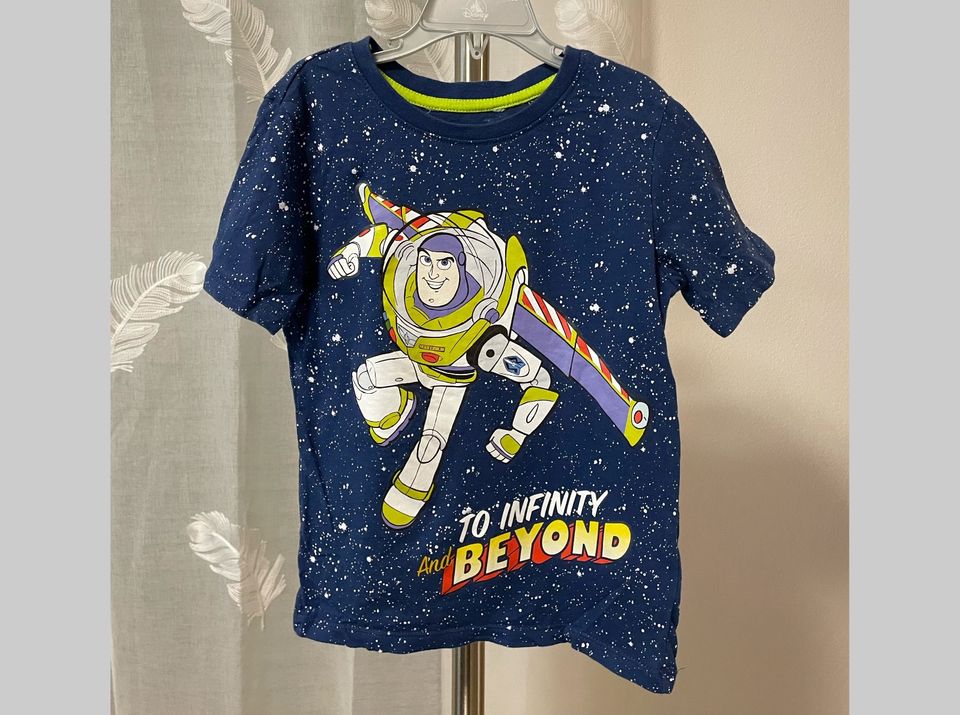 H&M Jungen T-Shirt - Disney Buzz Lightyear Gr.116-122 in München