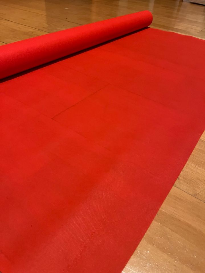 Roter Teppich Flies Hochzeitsdeko 15 Meter in Wertheim