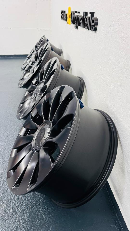 Alufelgen 21 Zoll TESLA Model Y 1188226-00-C 1188227-00-C NEU‼️ in Dingolfing