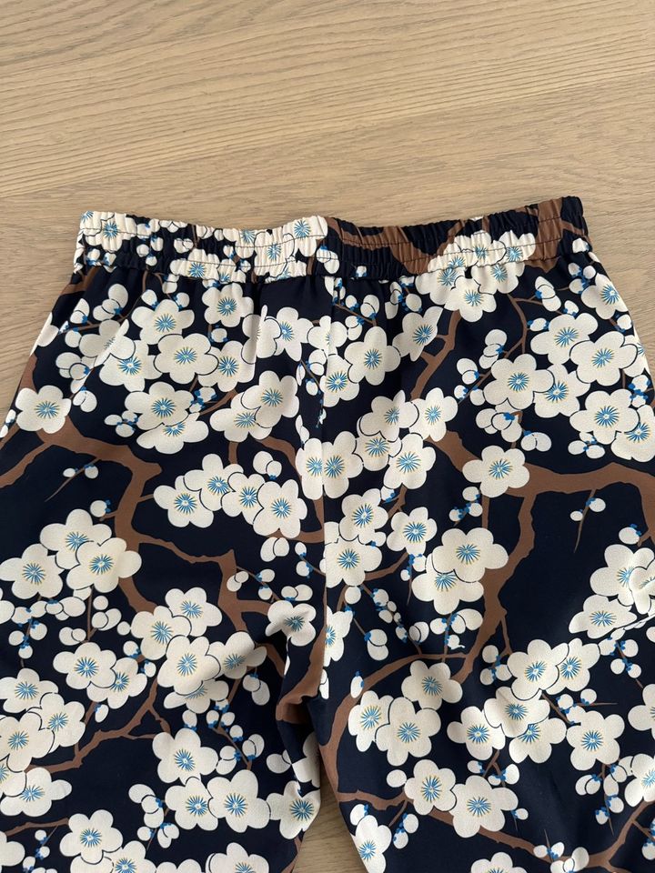 Leichte Chino Hose von Laurèl mit Blumen 38 / 40 Culotte in Kirchheim unter Teck