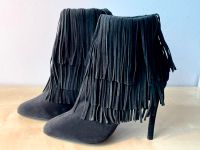 Boho-Glam! Fransen High Heel Stiefeletten Schwarzes Wildleder, 39 Friedrichshain-Kreuzberg - Friedrichshain Vorschau