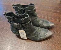 Mustang Schuhe Größe 41 Sachsen - Niederwiesa Vorschau