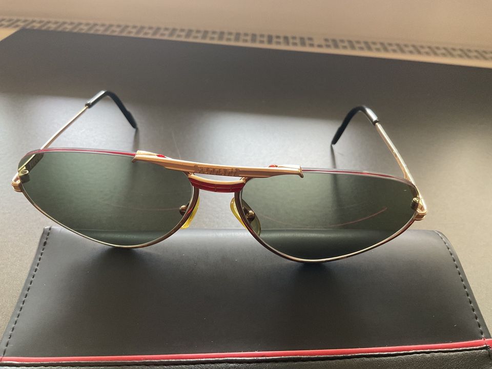 FERRARI FORMULA SONNENBRILLE AUS DEM HAUS CARTIER in München