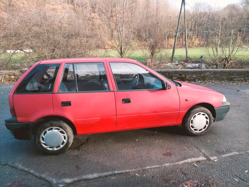 Suzuki Swift in Büren