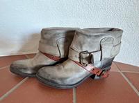 Lola Espeleta Stiefeletten Gr. 40 Stiefel grau kaum getragen Nordrhein-Westfalen - Königswinter Vorschau