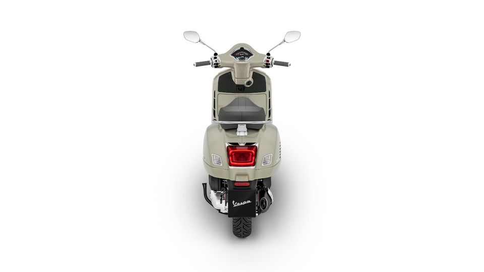 Vespa GTS 125 iGET Sonderpreis RST Neues Modell Euro 5 mit 14PS in Simbach