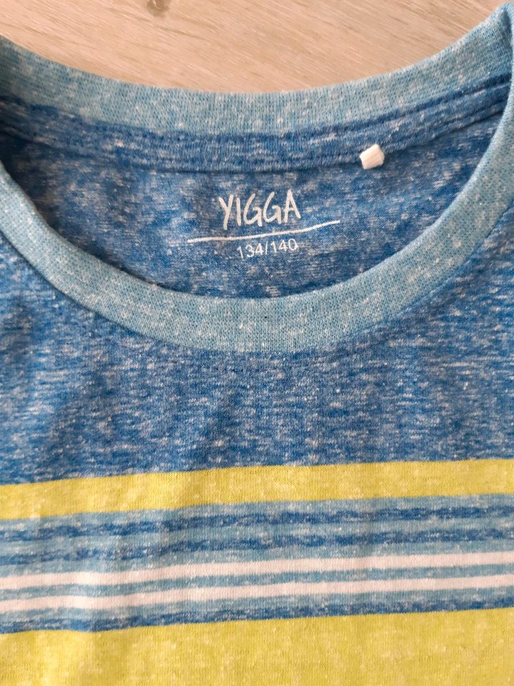 T-Shirt Gr. 134/140 Yigga in Gersthofen