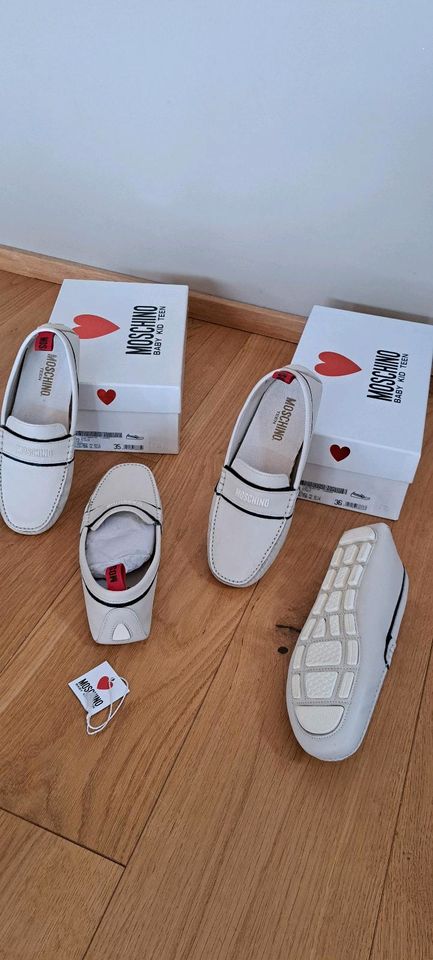 neu Moschino Original Slipper Schuhe Mokassin 35 36 in Weil am Rhein