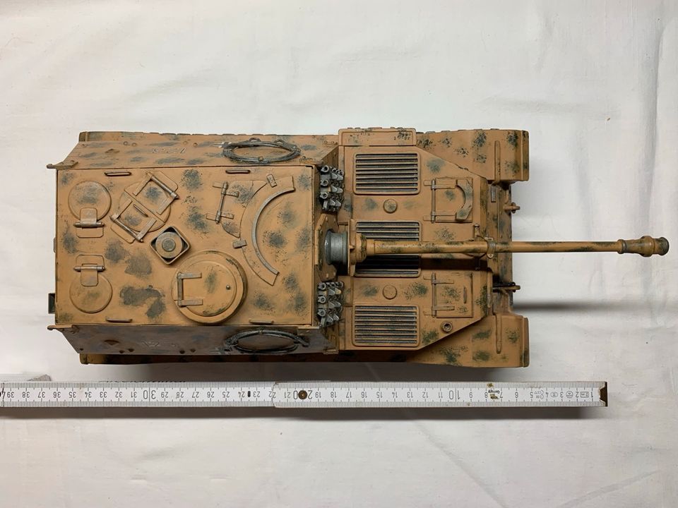 Panzerjäger Tiger (P) “Elefant” Wehrmacht - Modell mit Motor! in München