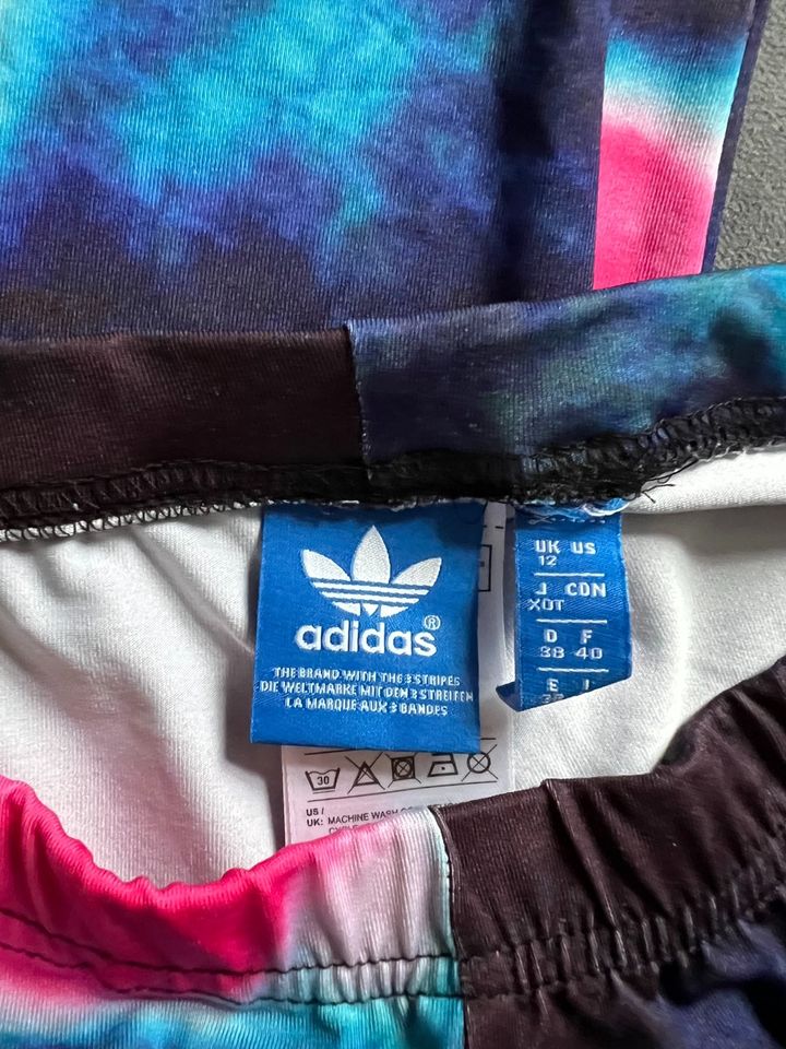 Adidas Sport Leggings Batik cooles Design, Gr. 38 in Bochum