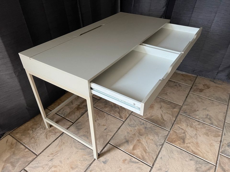 IKEA Alex Schreibtisch Tisch Anlieferung möglich p1 in Stahnsdorf