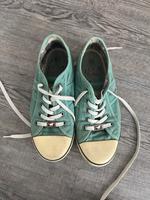 Mustang Schuhe Größe 37, grün, Chucks Nordrhein-Westfalen - Herzogenrath Vorschau