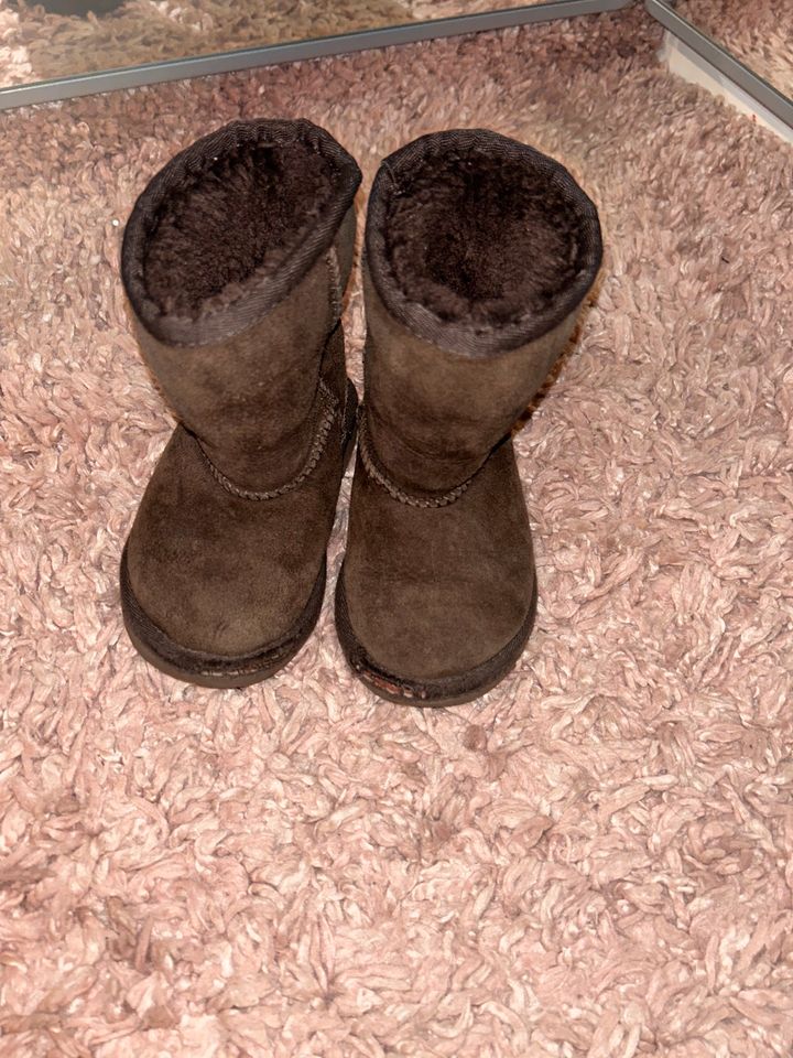 Original ugg gr 23,5 braun warm Winterschuhe in München