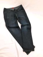 Jeans 158 big S.oliver dunkelblau used-Look Junge Nordrhein-Westfalen - Gelsenkirchen Vorschau